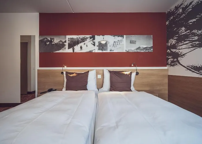 Hotel Ochsen 2 By Mountain 3*