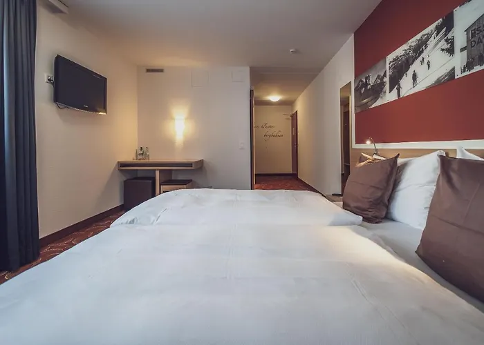 Готель Ochsen 2 By Mountain Давос