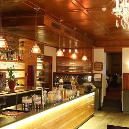 Hotel Ochsen 2 By Mountain Davos